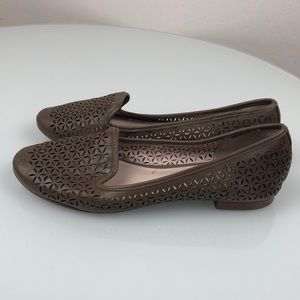 Vince Camuto Flats